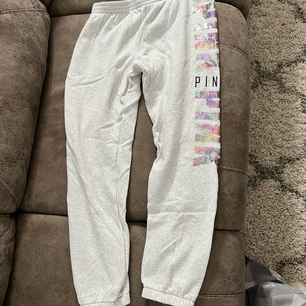 XS pink Victoria Secret sweats 7/8